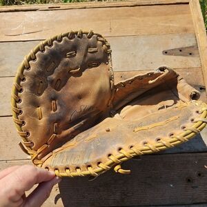 Vintage Hutch Expando Super H Design B601 Leather  LHt 1st Baseman Glove Decor